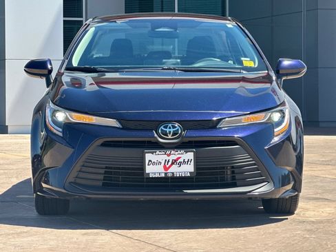 Certified 2024 Toyota Corolla LE FWD image 11