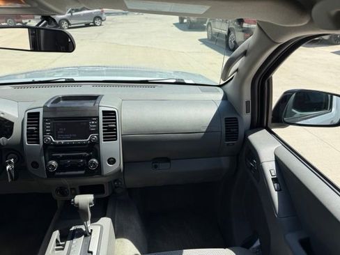 Used 2018 Nissan Frontier SV AWD/4WD image 76
