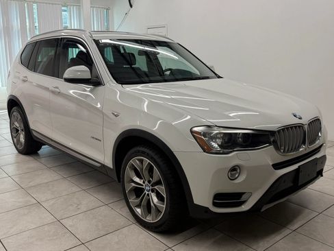 Used 2017 BMW X3 xDrive28i AWD/4WD image 1