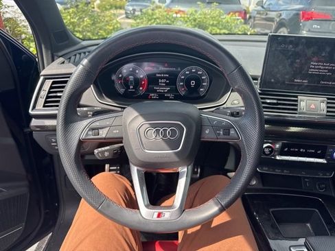 Used 2023 Audi SQ5 Premium Plus w/ Premium Plus Package AWD/4WD image 5