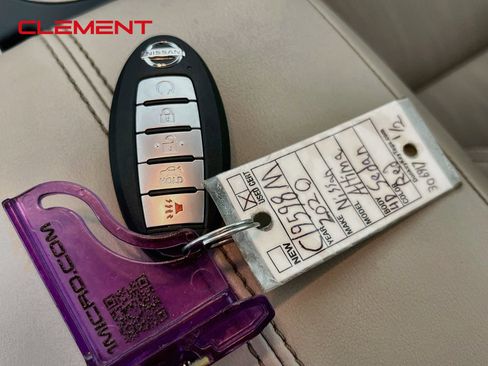 Used 2020 Nissan Altima 2.0 Platinum FWD image 23