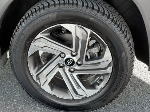 Used 2022 Hyundai Santa Fe SEL image 11