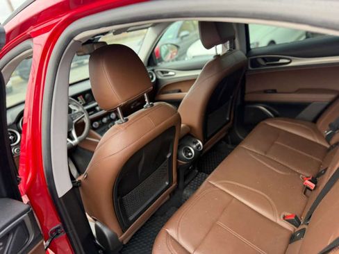 Used 2018 Alfa Romeo Stelvio Sport w/ Quick Order Package 22J Sport image 8