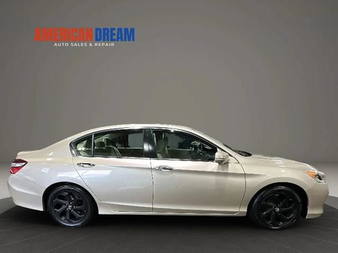 Used 2016 Honda Accord EX image 6