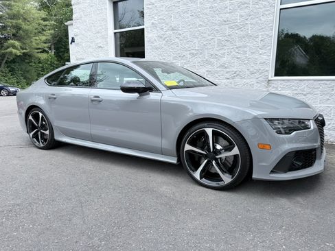 Used 2016 Audi RS 7 Prestige w/ Carbon-Optic Package AWD/4WD image 40