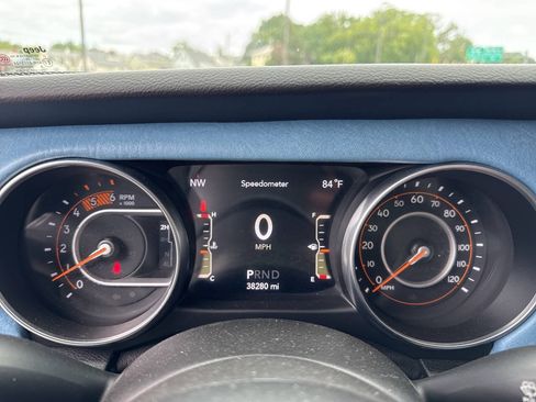 Used 2021 Jeep Wrangler Unlimited Sport AWD/4WD image 27