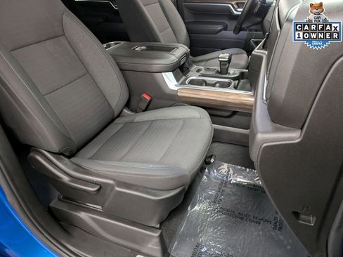 Used 2022 Chevrolet Silverado 1500 RST w/ Convenience Package II AWD/4WD image 29