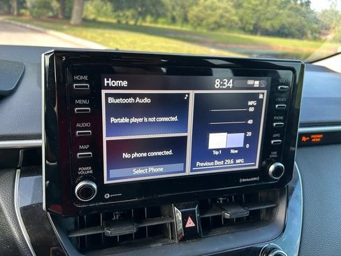 Used 2021 Toyota Corolla LE FWD image 24