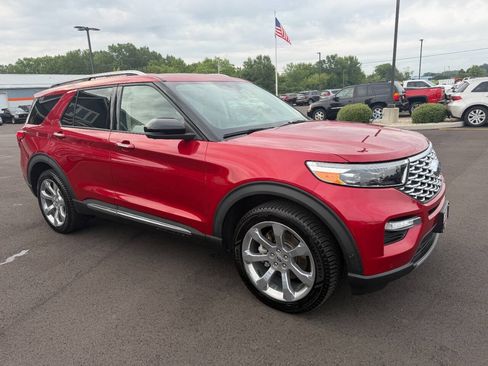 Used 2020 Ford Explorer Platinum w/ Premium Technology Package AWD/4WD image 7