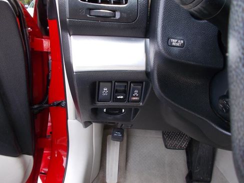 Used 2013 INFINITI G37 x w/ Premium Pkg image 29