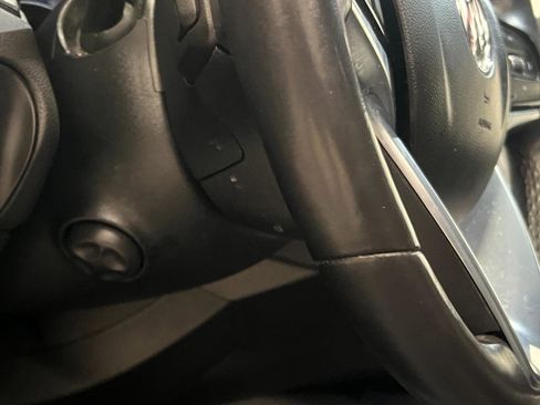 Used 2024 Buick Enclave Premium image 38