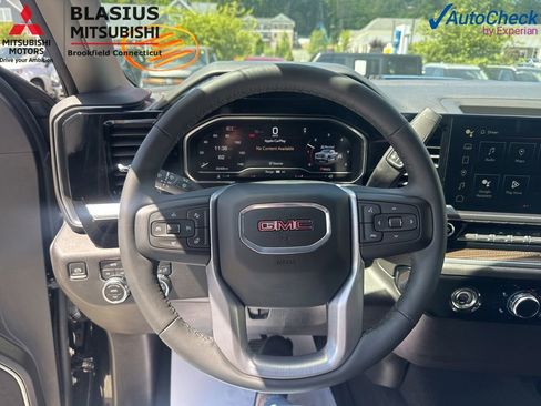 Used 2024 GMC Sierra 1500 Elevation AWD/4WD image 29