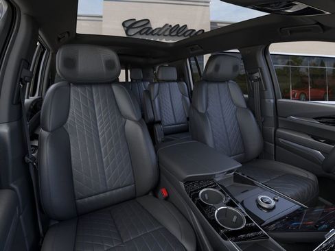 New 2026 Cadillac Escalade IQL Sport 1 w/ LPO, ONYX Package AWD/4WD image 16