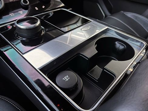 Used 2018 Land Rover Range Rover Velar S image 48