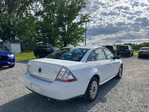 Used 2008 Mercury Sable AWD Sedan image 5