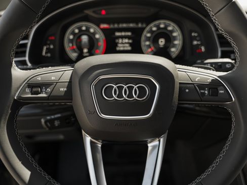New 2026 Audi Q8 Premium Plus AWD/4WD image 17