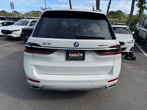 Used 2024 BMW X7 xDrive40i AWD/4WD image 4