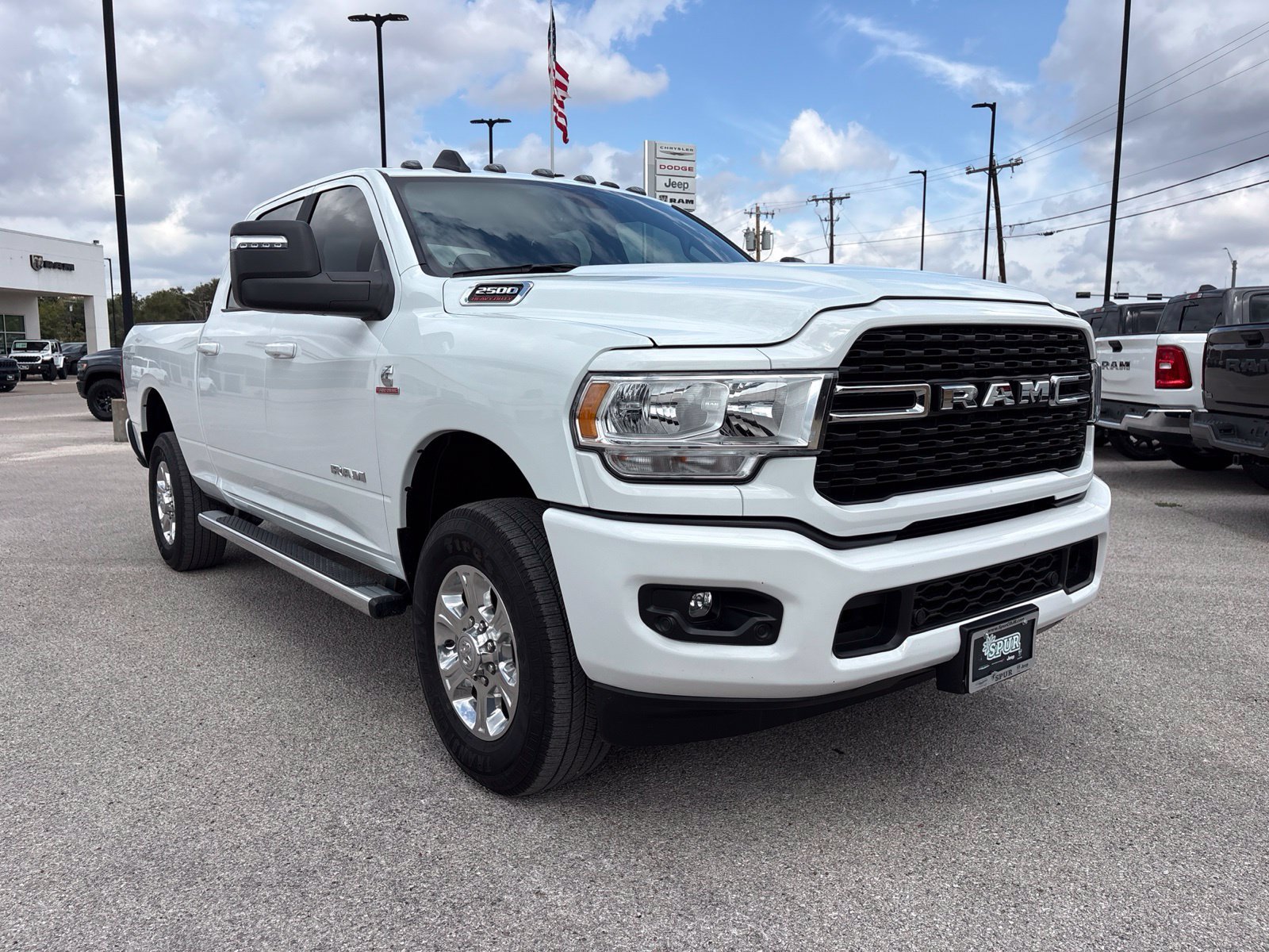 Used 2024 RAM 2500 Big Horn w/ Sport Appearance Package AWD/4WD image 12