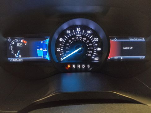 Used 2017 Ford Edge SEL w/ Equipment Group 201A FWD image 23