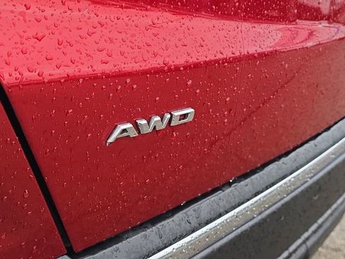 Certified 2024 Cadillac XT5 Sportv image 32