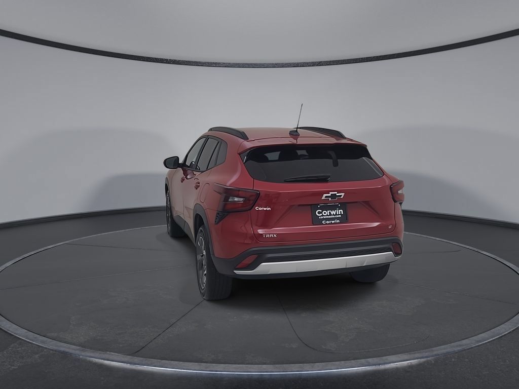 Used 2026 Chevrolet Trax LT w/ Driver Confidence Package FWD image 14