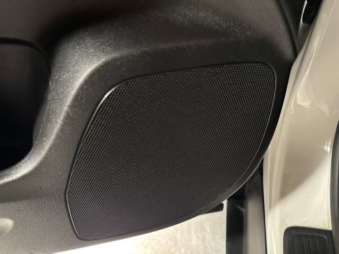 Used 2016 Honda CR-V EX-L image 17