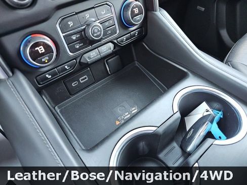 Used 2023 Chevrolet Suburban LT image 27