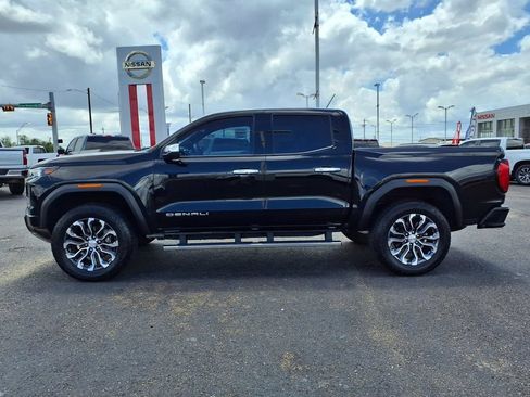 Used 2024 GMC Canyon Denali AWD/4WD image 4