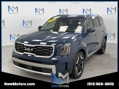 Used 2024 Kia Telluride S w/ S Sunroof Package