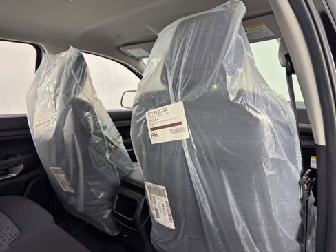 Used 2025 Ford Ranger XLT w/ Equipment Group 301A High image 31