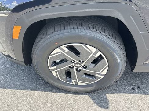 New 2026 Hyundai Tucson Blue SE AWD/4WD image 11