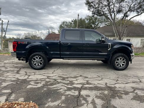 Certified 2022 Ford F250 Lariat w/ Lariat Ultimate Package image 41
