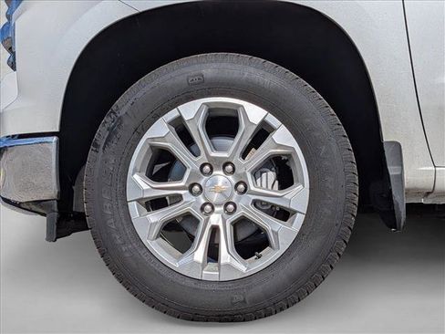 New 2025 Chevrolet Silverado 1500 LTZ image 18