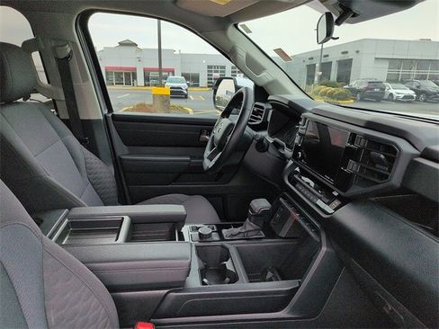 Used 2024 Toyota Tundra SR5 image 10