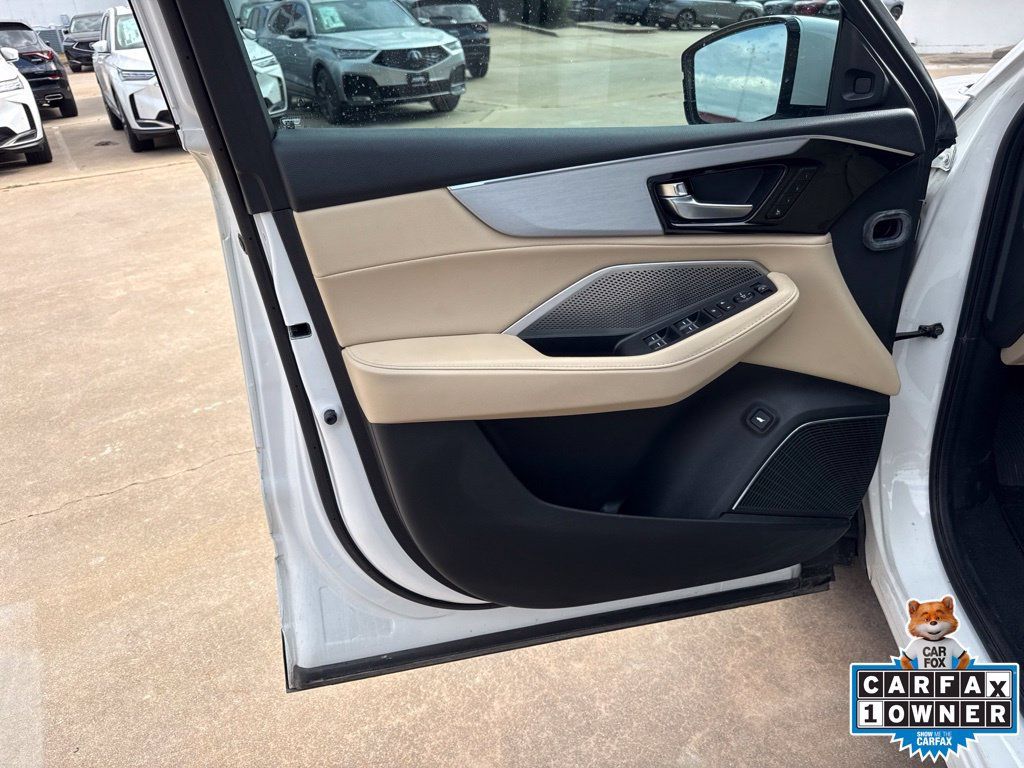 Used 2023 Acura MDX SH-AWD image 10
