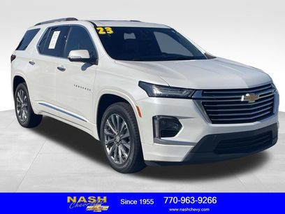 Used 2023 Chevrolet Traverse Premier