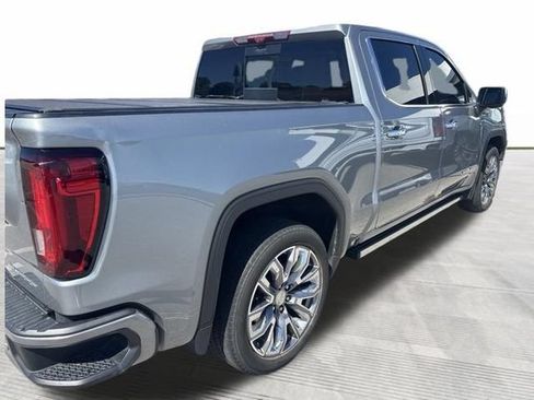 Used 2024 GMC Sierra 1500 Denali w/ Denali Reserve Package AWD/4WD image 3