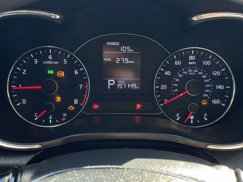 Used 2016 Kia Forte LX FWD image 24