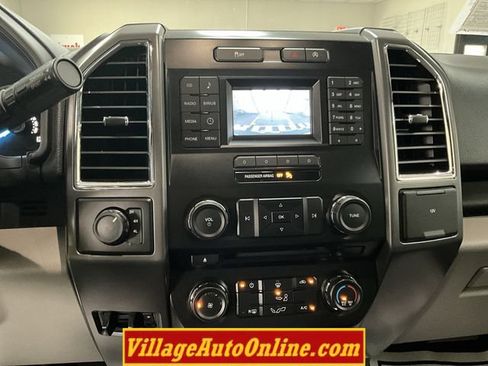 Used 2015 Ford F150 XLT w/ Equipment Group 301A Mid AWD/4WD image 18