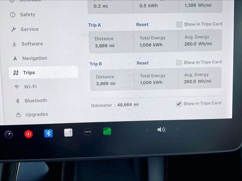 Used 2021 Tesla Model 3 Performance image 21