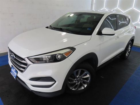 Used 2018 Hyundai Tucson SE FWD image 4