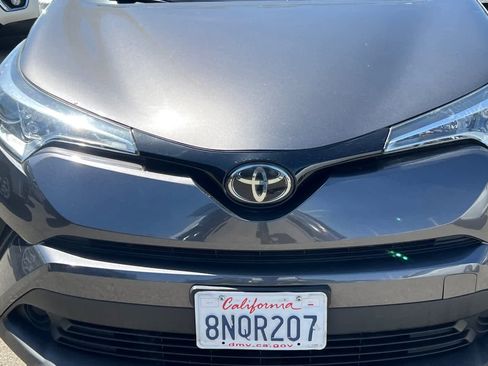 Used 2019 Toyota C-HR LE image 12