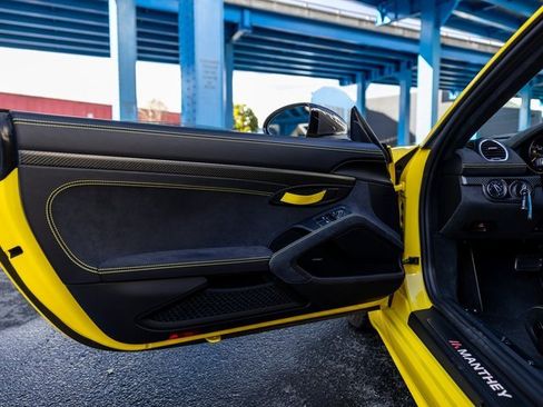 Certified 2023 Porsche 718 Cayman GT4 RS image 33