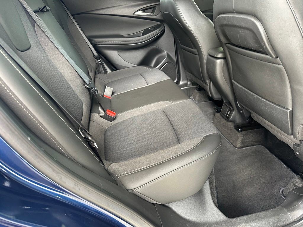 Used 2023 Buick Encore GX Select FWD image 34