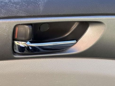 Used 2012 Subaru Forester 2.5X Premium w/ All-Weather Pkg image 15