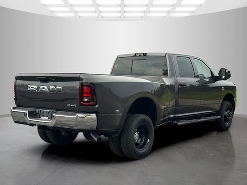 New 2026 RAM 3500 Tradesman AWD/4WD image 7