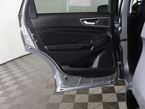 Used 2024 Ford Edge Titanium image 22