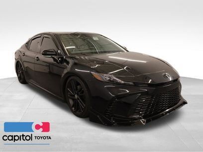 Used 2026 Toyota Camry Hybrid w/ Convenience Package