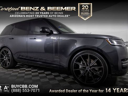 Used 2024 Land Rover Range Rover SE AWD/4WD image 1