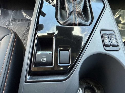 Certified 2025 Subaru Crosstrek 2.5i Limited image 31